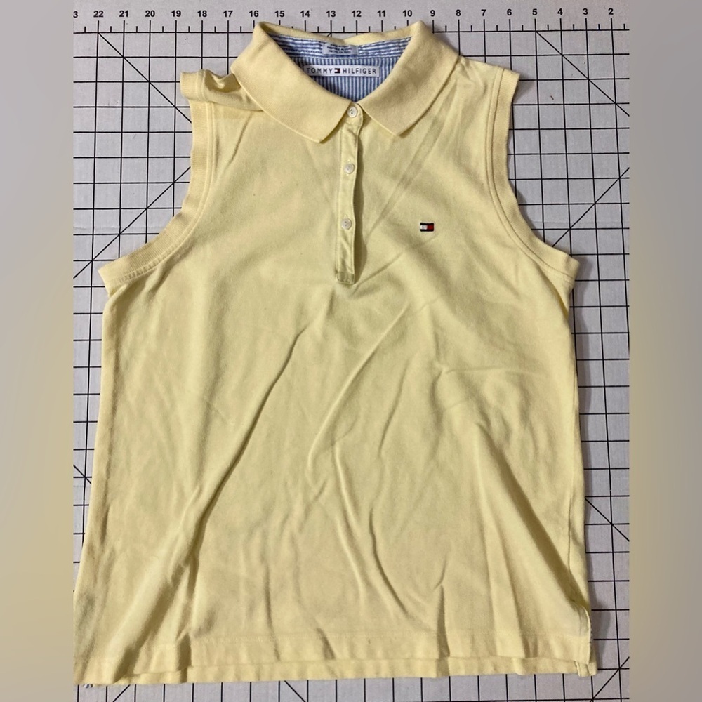 Tommy Hilfiger Women’s Large Yellow Sleeveless Polo Shirt‎